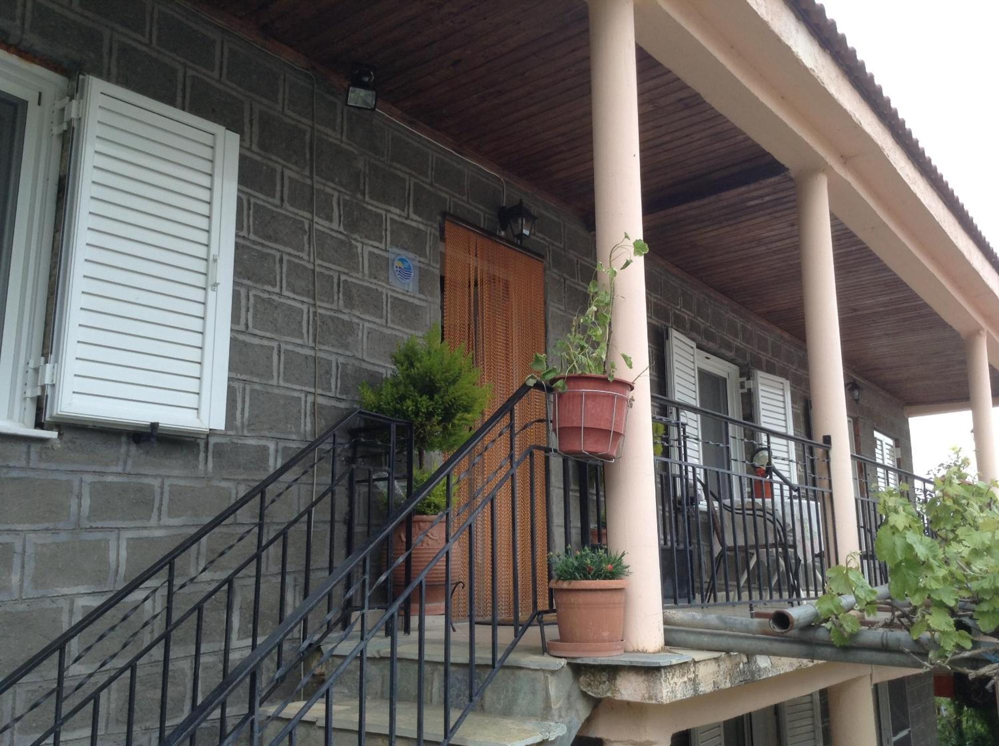Guesthouse Lamprini Неохори Екстериор снимка