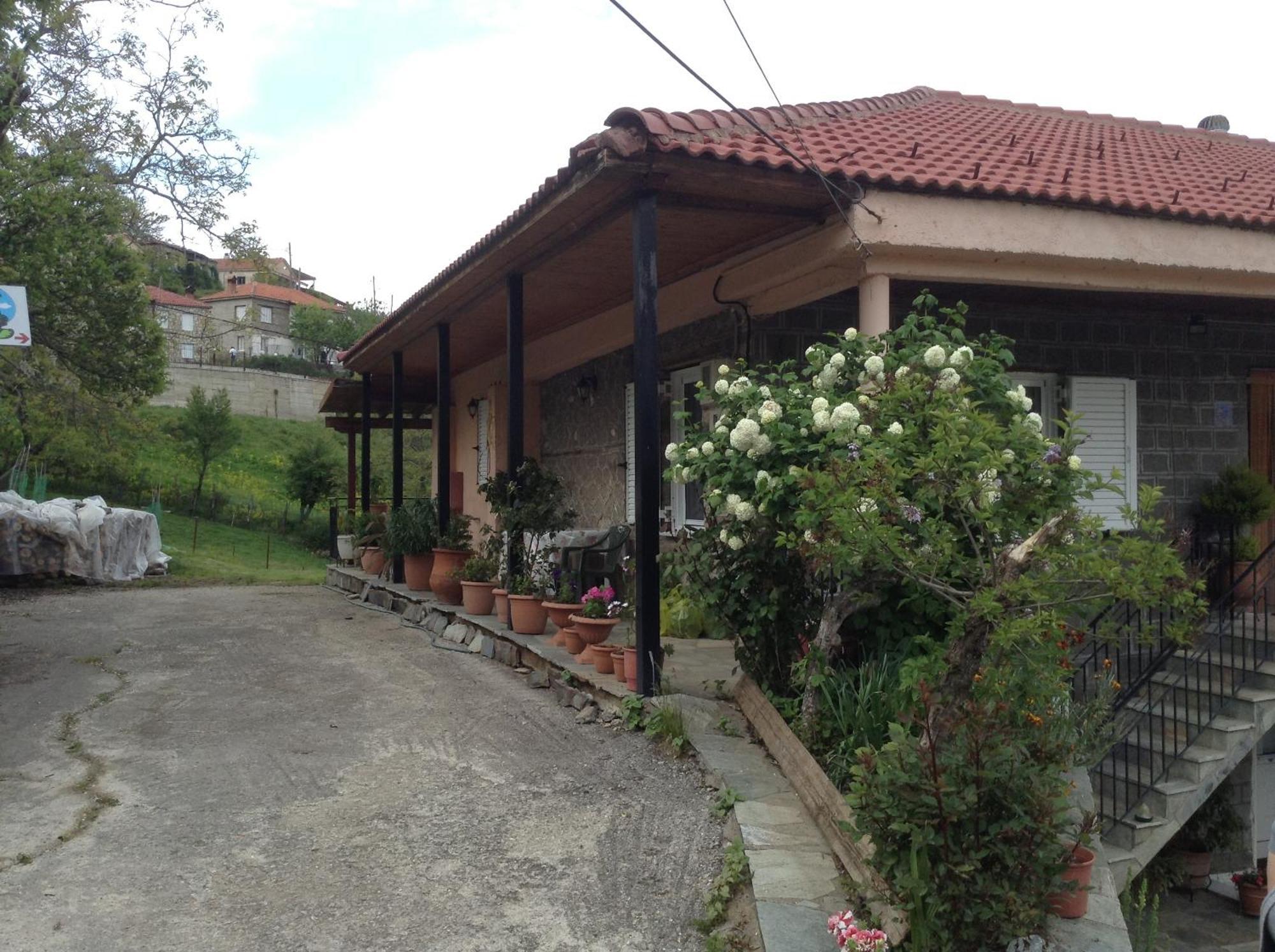 Guesthouse Lamprini Неохори Екстериор снимка