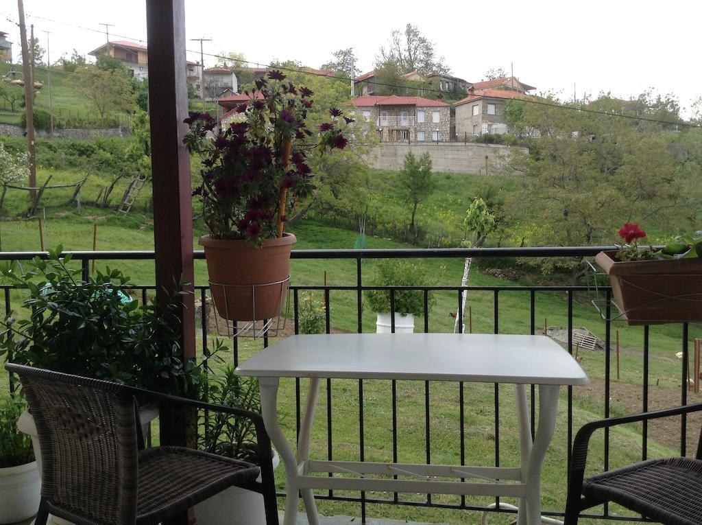 Guesthouse Lamprini Неохори Екстериор снимка